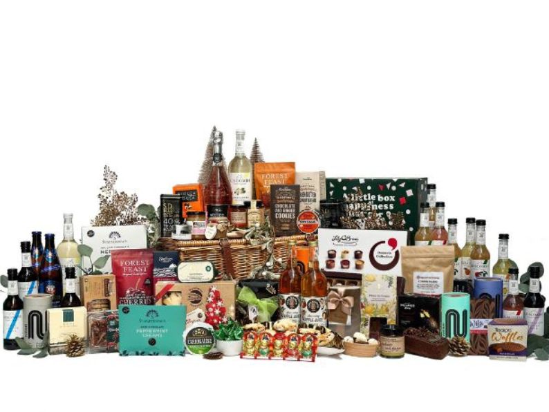 Alcohol Free Celestial Giant Christmas Hamper
