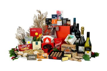 Christmas Traditional Wine Feast Gift Hamper Presented