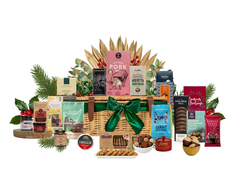 Emerald Treasures Irish Hamper 
